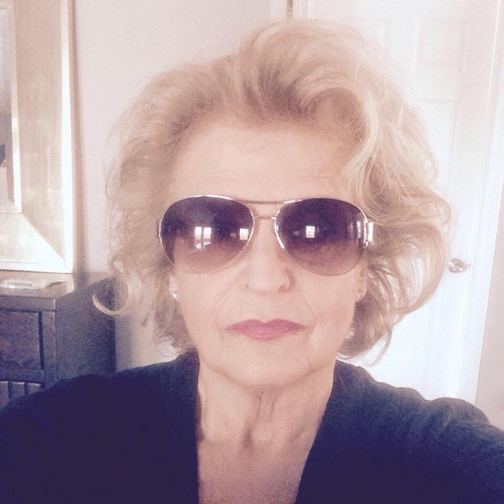 Meet your Posher, Carol